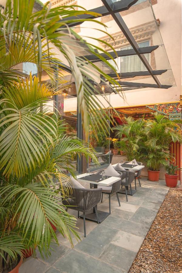 Mila Hotel Catmandu Exterior foto